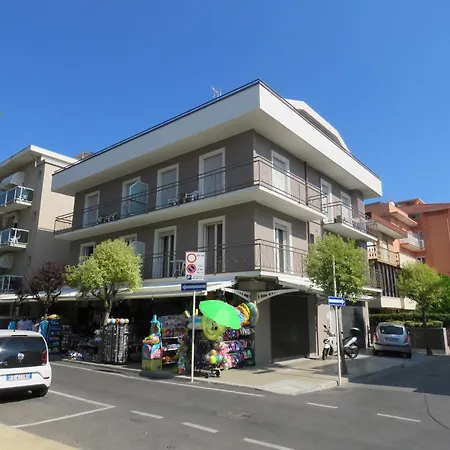 Monteverdi Aparthotel